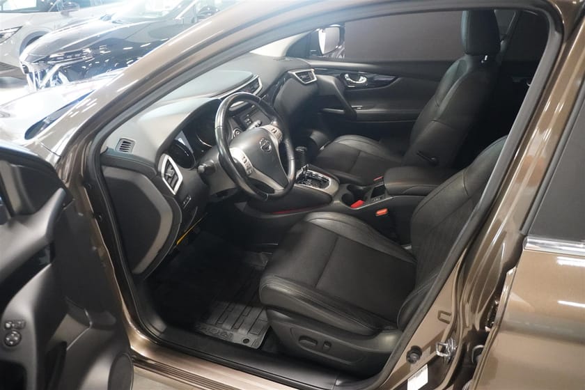 Bild 2 av Nissan Qashqai 1.2 DIG-T Xtronic-Cvt, 115hk, 2015 Dragkrok Backkamera