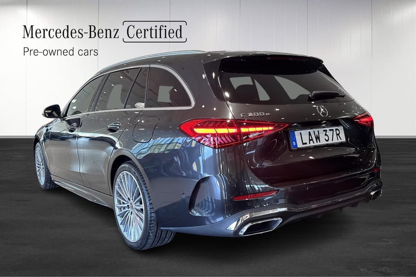Bild 3 av Mercedes-Benz C 300 T e KOMBI AMG ADVANCE PLUS / BURMESTER