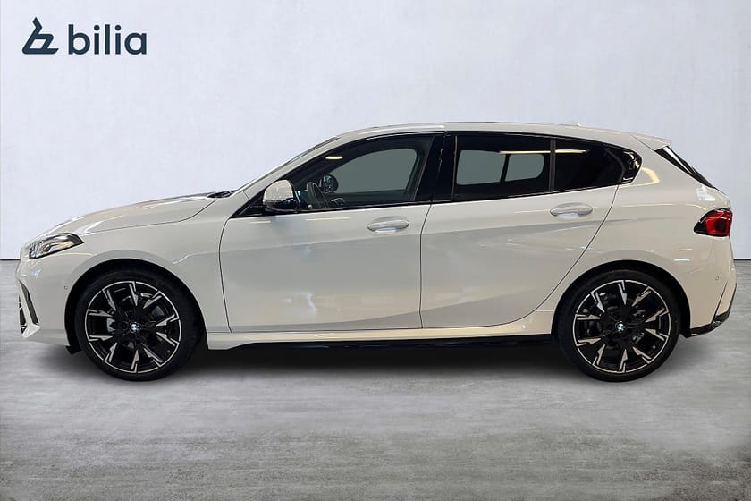 Bild 3 av BMW 120 M Sport Panorama 19" Harman Kardon Driving Assistant