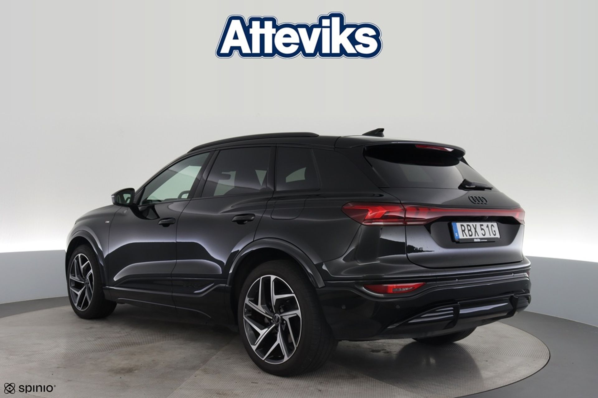 Audi Q6 e-tron S-line Luftfjädring Drag 2025, bild 4/10