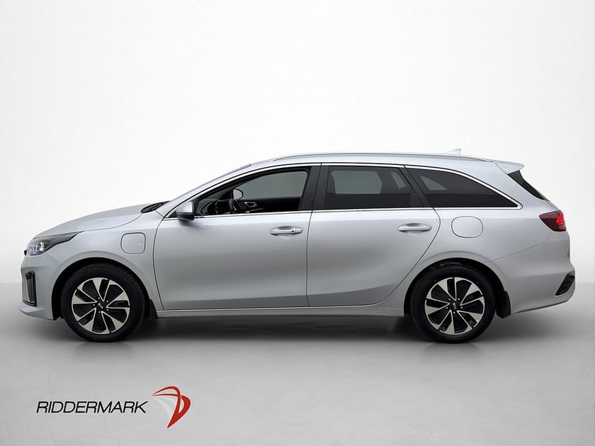 Bild 4 av Kia Ceed Sportswagon Plug-in Hybrid Advanced M-Värm Navi Drag Halvskinn