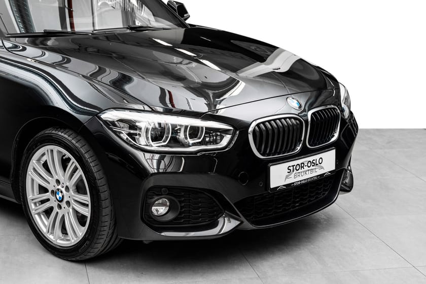Bilde 2 av BMW 118d xDrive 5-dørs 2 x M-sport/Cruise/Sensor/Adaptiv-LED/DAB/Ratt-v