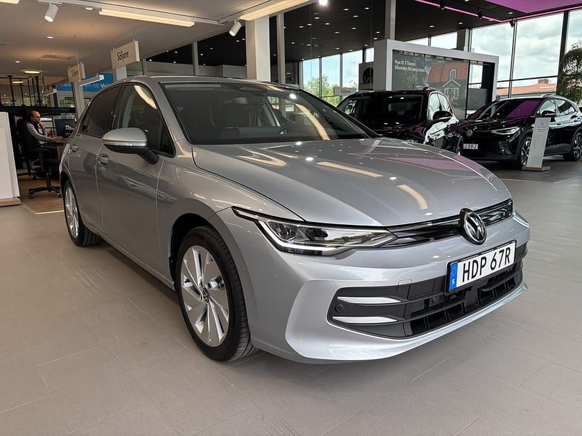 Bild 4 av Volkswagen Golf 1.5 TSI *MAJ KAMPANJ* tom 25 maj