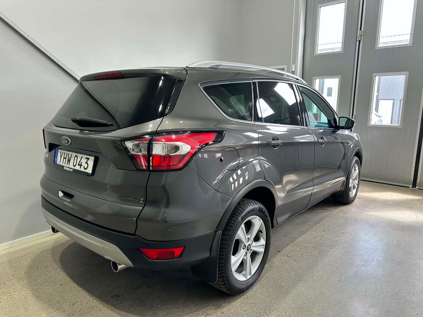 Bild 4 av Ford Kuga - TITANIUM