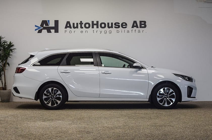 Bild 3 av Kia Ceed Sportswagon Plug-in Hybrid Backkamera CarPlay Garanti