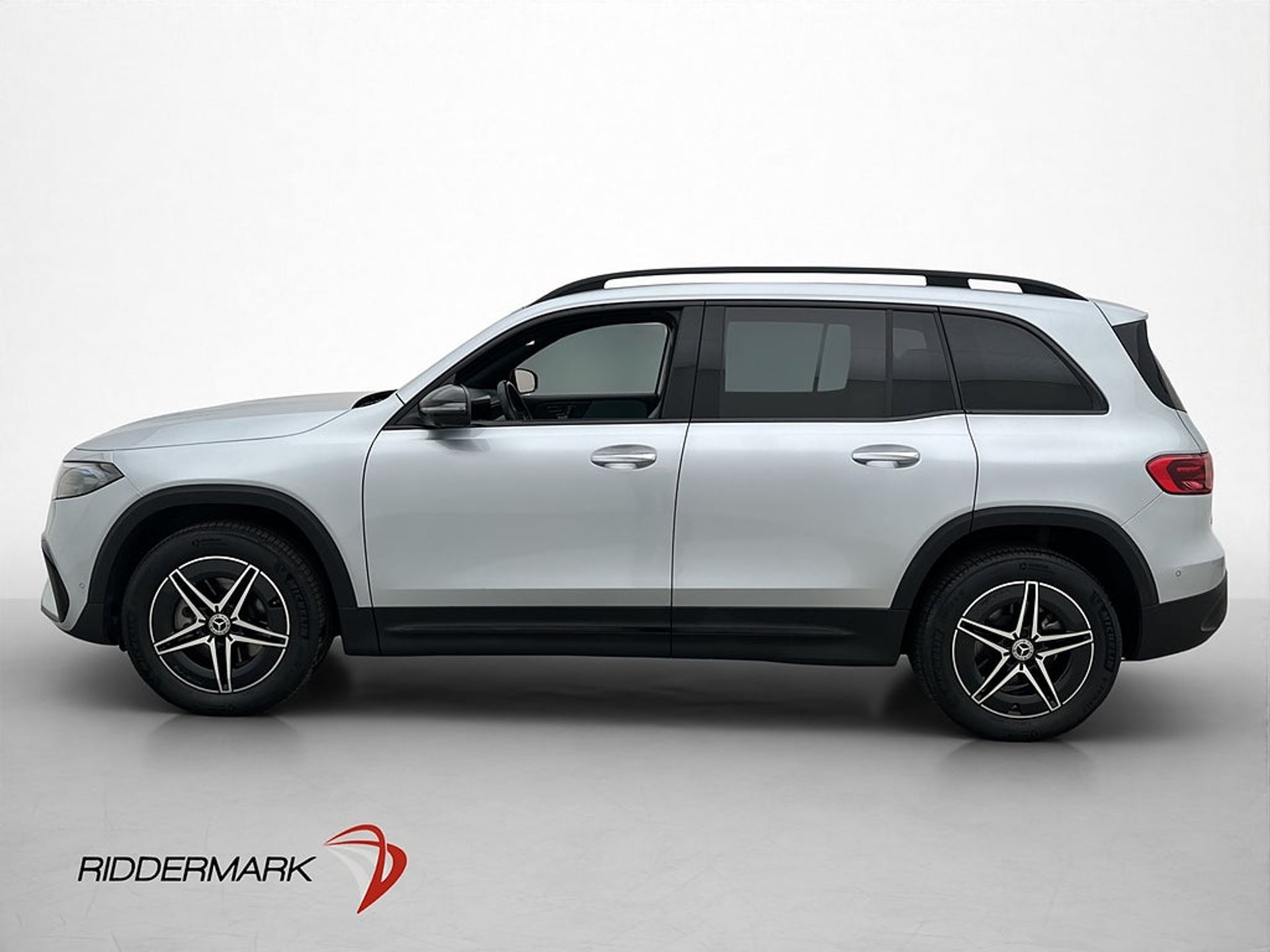 Mercedes-Benz EQB 250+ AMG Line Adv 2025, kuva 5/10