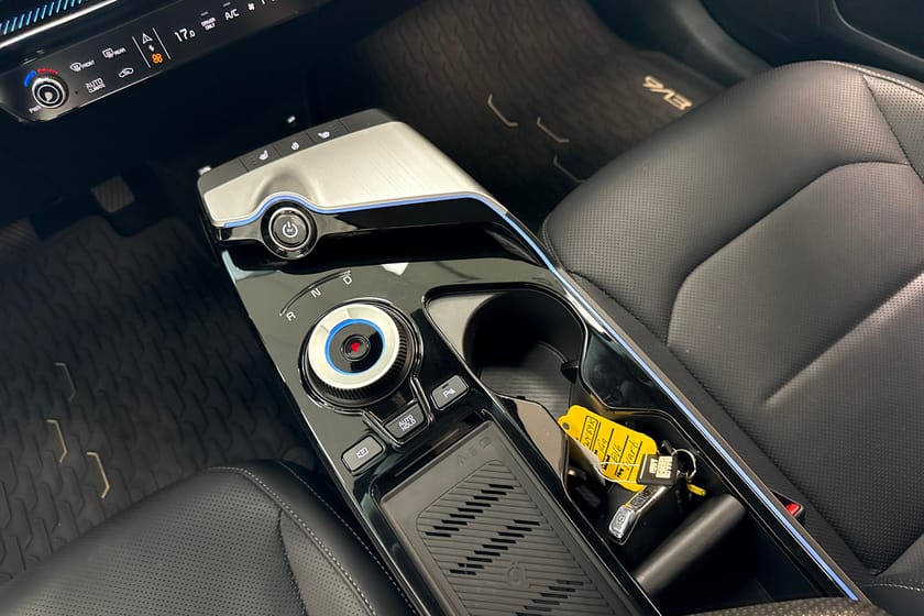 Bild 5 av Kia EV6 Special Edition | AWD 325 hk | 77,4 kWh | Drag | Dubbade V-hjul