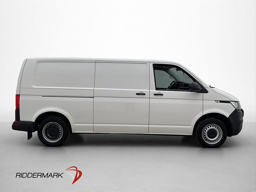 Bild 2 av Volkswagen Transporter L2 Värm Drag B-Kam V-Inr CARPLAY MOMS