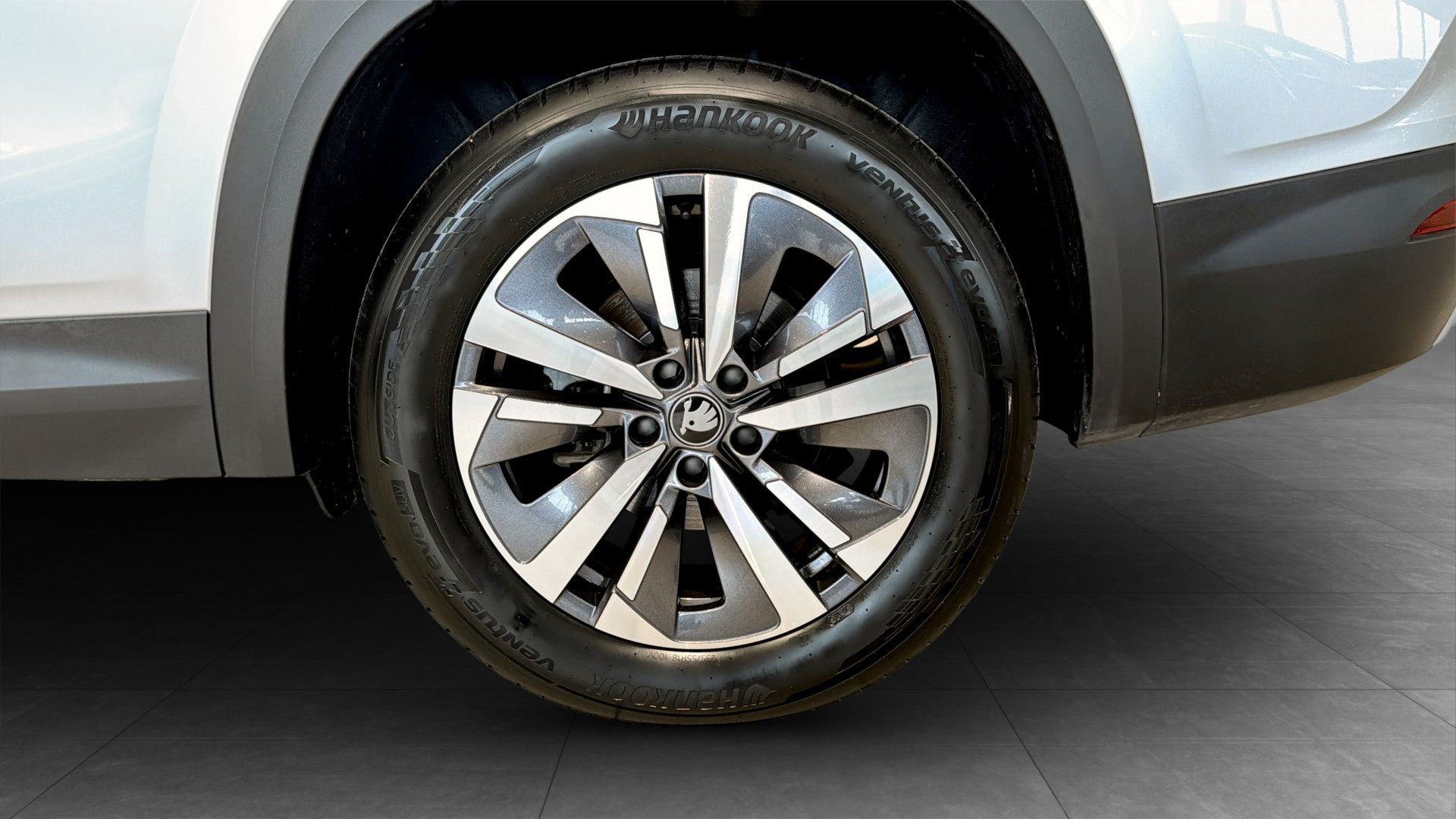 Skoda Kodiaq 1.5 TSI iV PHEV Selection 2026, bild 6/10