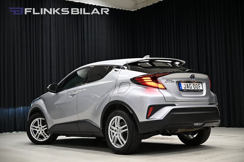 Bild 4 av Toyota C-HR Hybrid 122HK X-Edition|Backkamera|JBL|Rattvärme|Leasbar