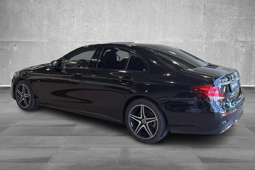Bilde 3 av Mercedes-Benz E 300 de PLUG-IN AMG Line Burmester 2xElstol Hengerfeste+++