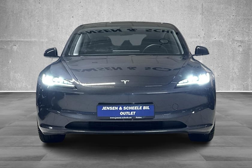 Bilde 3 av Tesla Model 3 Standard Range