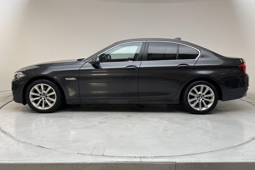 Bild 2 av BMW 520d xDrive Sedan 520 Sedan, F10 (190hk) Sportpaket HiFi