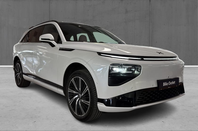 Bilde 3 av XPENG G9 Performance Premium 551hk Luftfjæring, Massasje, SoftC