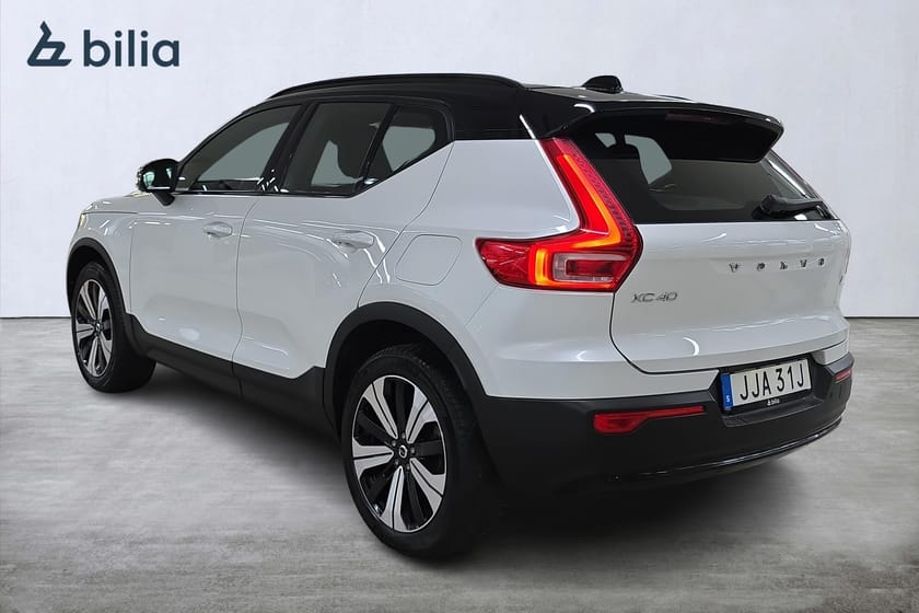 Bild 2 av Volvo XC40 Recharge Twin Plus AWD Värmepump