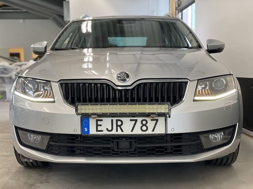 Bild 2 av Škoda Octavia Kombi Skoda 1.8 TSI 180hk Drag Värmare Gps Canton