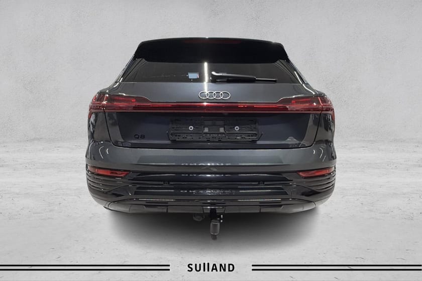 Bilde 4 av Audi Q8 50 e-tron quattro advanced plus