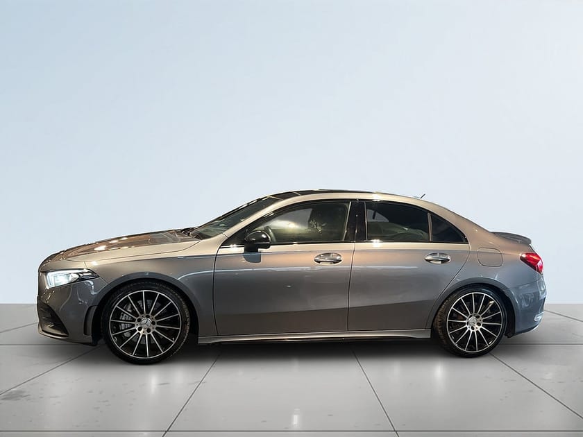 Bild 4 av Mercedes-Benz AMG A 35 4MATIC Sedan Pano/Kamera/Burmester/SoV/1Ägare
