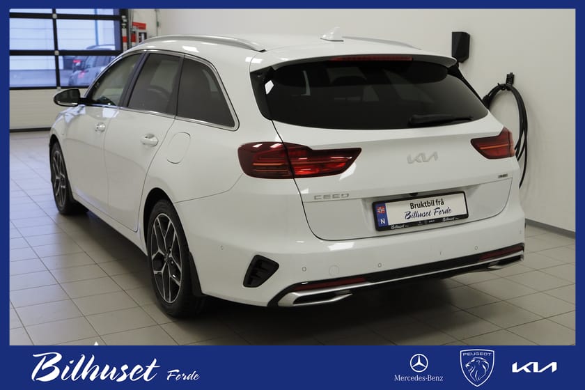 Bilde 2 av Kia Ceed Sportswagon Plug-in Hybrid SW 1,6 PHEV Active m/plusspakke