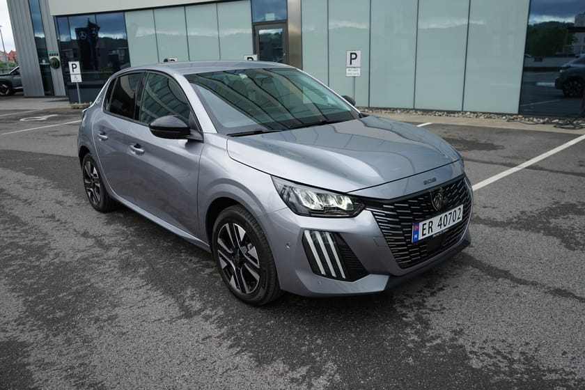 Bilde 2 av Peugeot 208 e-208 Allure / mye fint utstyr