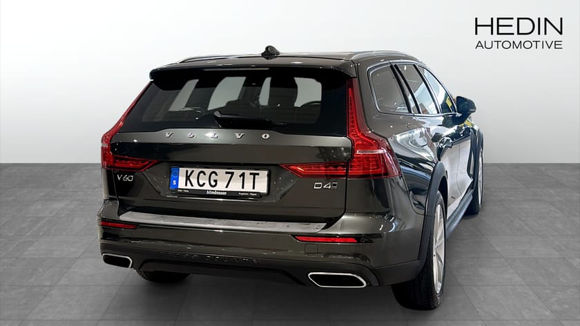 Bild 2 av Volvo V60 Cross Country D4 AWD Geartronic, 190hk *DRAGKROK*