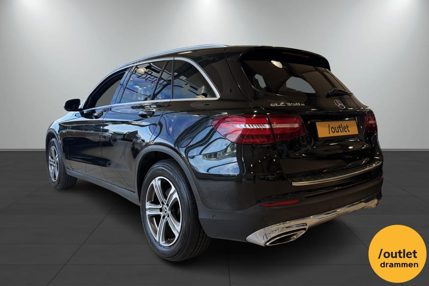 Bilde 3 av Mercedes-Benz GLC 350 e 4MATIC AMG interiør / Airmatic