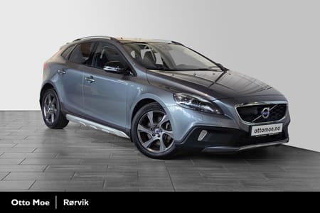Volvo V40 Cross Country D2 Summum | PANO | ACC | BLIS | KAMERA | VOC