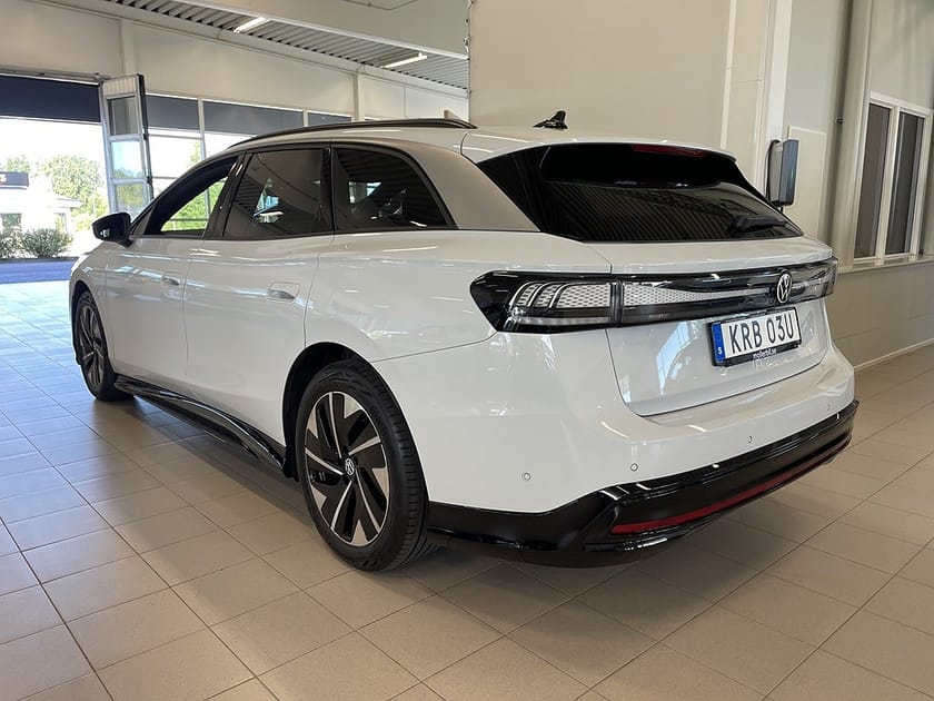 Bild 5 av Volkswagen ID.7 Pro S Tourer 86kWh 286HK HUD / 360° kamera