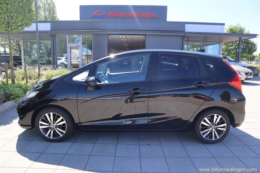Bild 1 av Honda Jazz 1.3 i-VTEC FWD 102hk Svensksåld Backkamera Navi