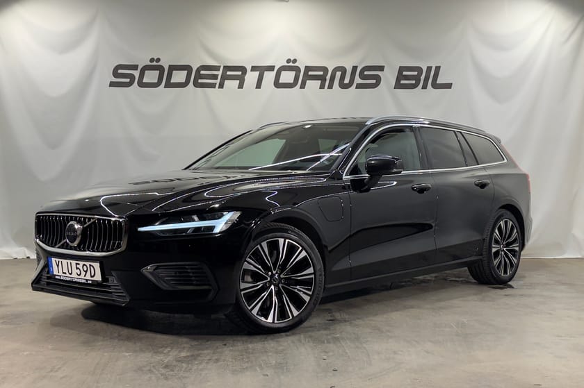 Bild 1 av Volvo V60 RECHARGE T6 AWD CORE DRAG KAMERA GOOGLE 399HK MOMSBIL