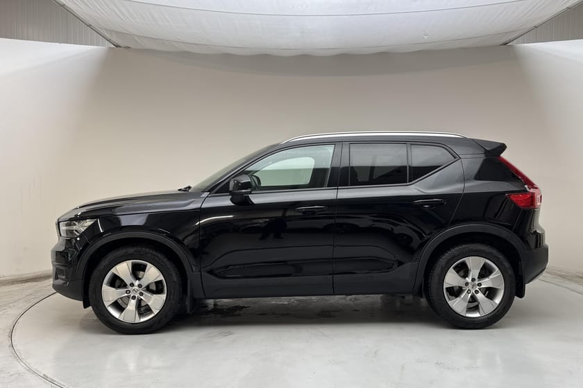 Bild 2 av Volvo XC40 D3 2WD (150hk) Momentum