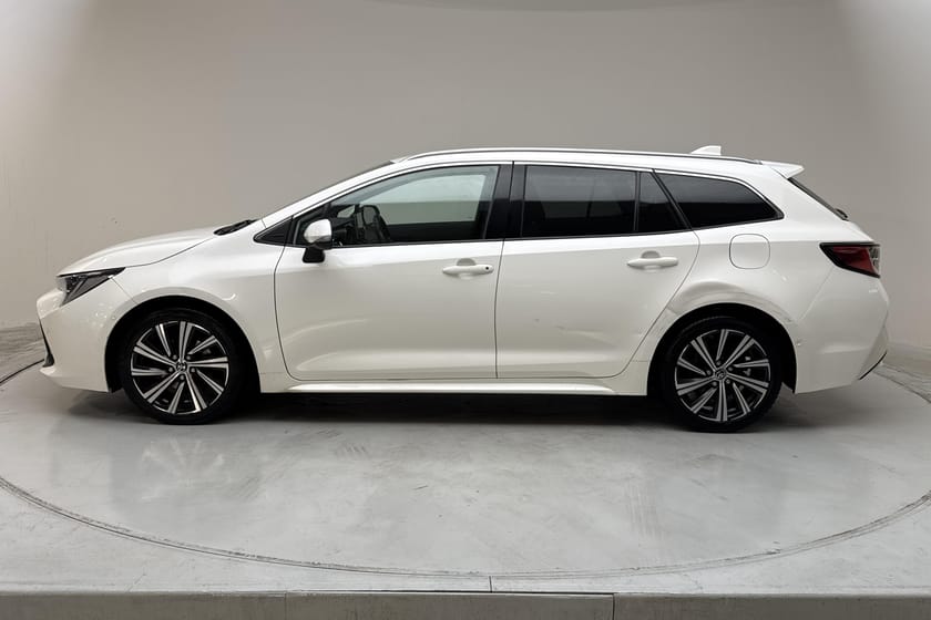 Bild 2 av Toyota Corolla Touring Sports Hybrid 1.8 (122hk) Style