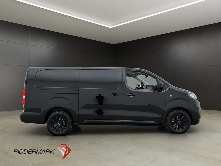 Bild 2 av Peugeot Expert Utökad Last L3 177hk Ny-Kamrem Värm Kamera 3-Sits CARPLAY