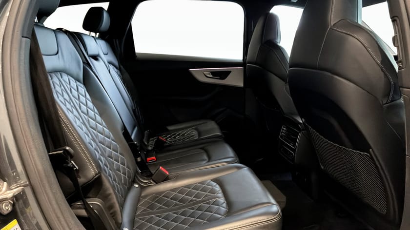 Bild 5 av Audi Q7 60 TFSI e quattro S-line, 25,9kWh