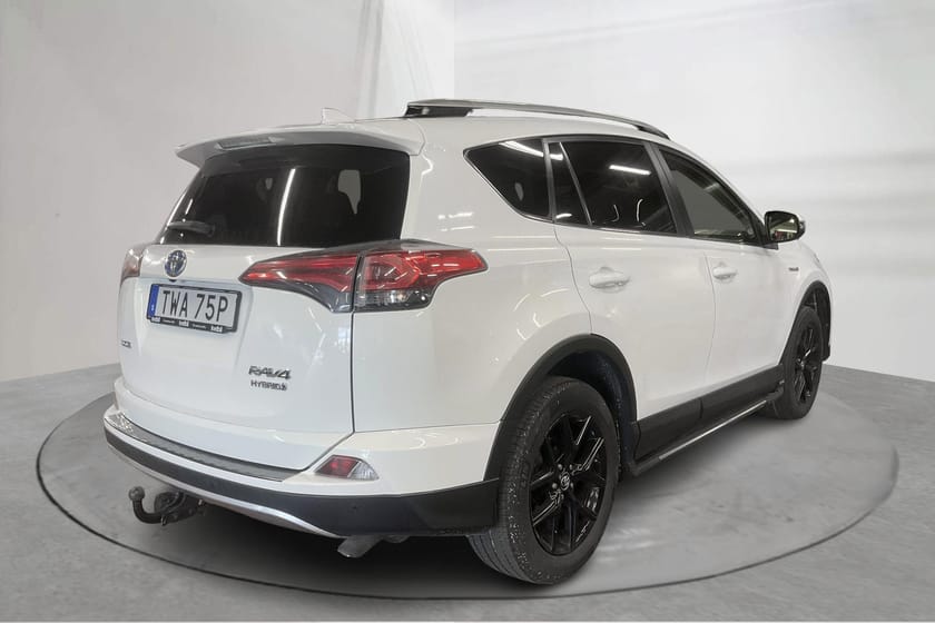 Bild 3 av Toyota RAV4 Hybrid 2.5 AWD 197hk Executive, Läder, Drag