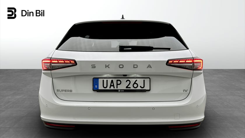 Bild 5 av Škoda Superb iV Kombi Selection DSG Drag