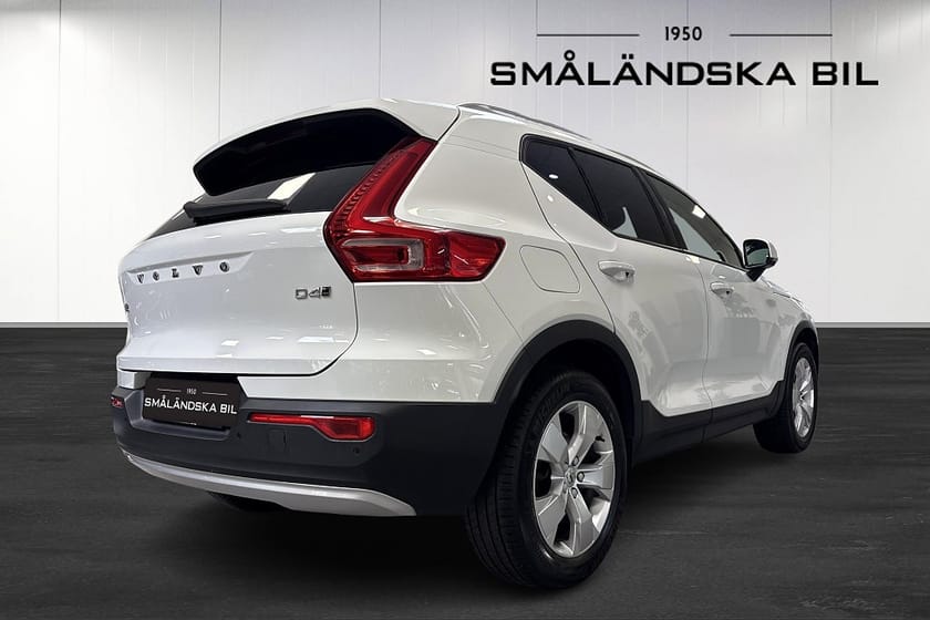 Bild 4 av Volvo XC40 D4 AWD Geartronic Momentum Intro Edition Euro 6