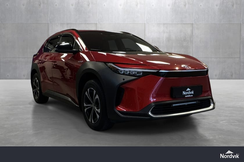 Bilde 2 av Toyota bZ4X Executive | Ekstralys | JBL