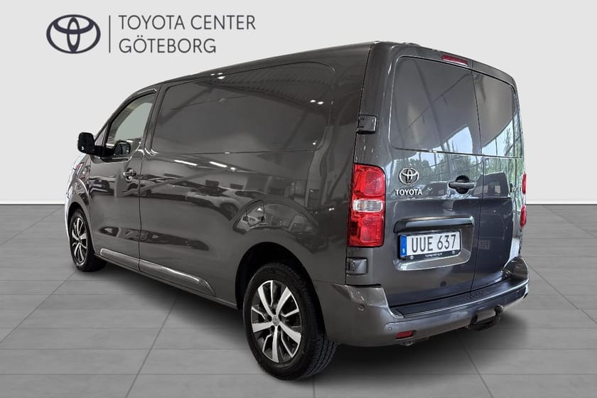 Bild 4 av Toyota Proace MEDIUM 2,0D ADBLUE 145 HK S&S AUT 8 PROFESS