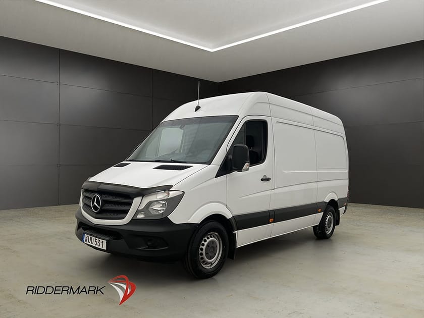 Bild 3 av Mercedes-Benz Sprinter 316 BlueTEC Skåpbil L2H2 Värmare 3-Sits Farthållare