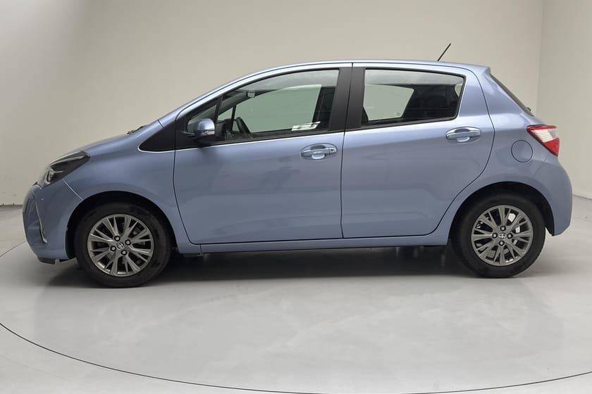 Bild 2 av Toyota Yaris 1.5 VVT-iE 111hk Active Backkamera