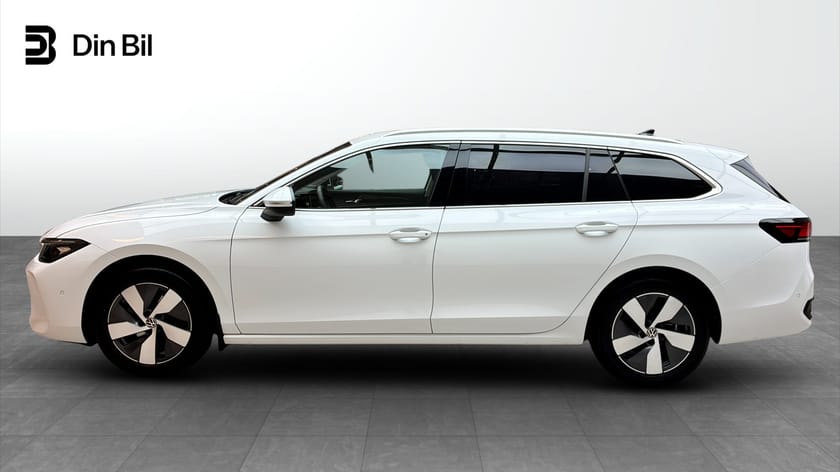 Bild 2 av Volkswagen Passat Sportscombi Business 1.5 eTSI 150HK DSG7 Drag/kamera