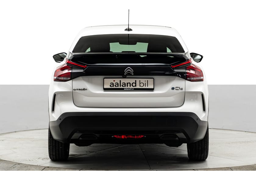 Bilde 5 av Citroën ë-C4 SHINE - SJEKK KM. - TOPP UTSTYRT - SERVICER OK