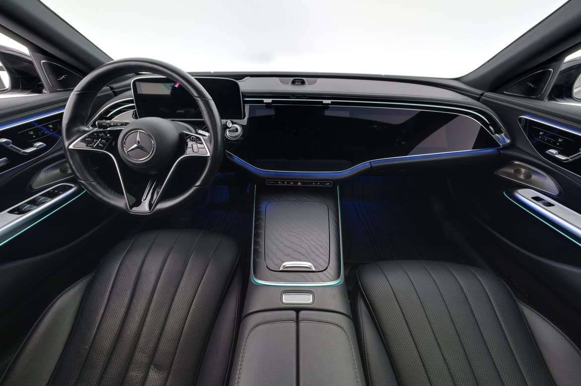 Mercedes-Benz E-Klass 2024 - miniatyr 7