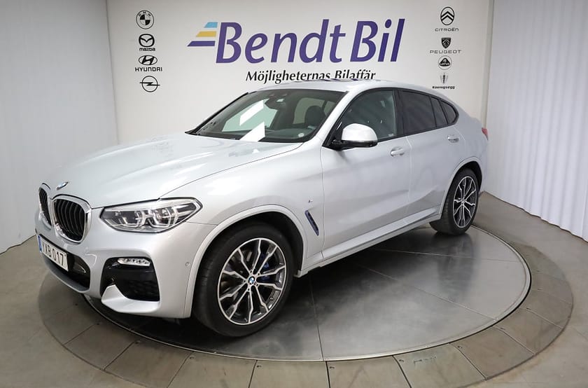 Bild 4 av BMW X4 xDrive30d M Sport | Panorama | Head-Up | Värmare | HK
