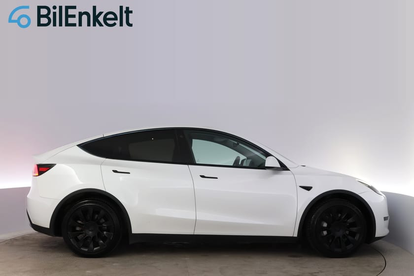 Bild 2 av Tesla Model Y Long Range AWD Panorama Drag Leasebar