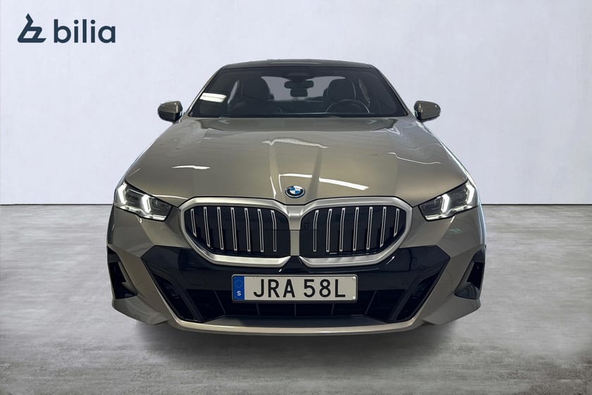 Bild 5 av BMW 550e xDrive Sedan