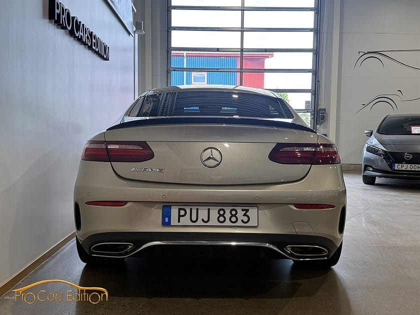Bild 5 av Mercedes-Benz E 400 4MATIC Coupé | 333hk AMG | Burmester | Massage