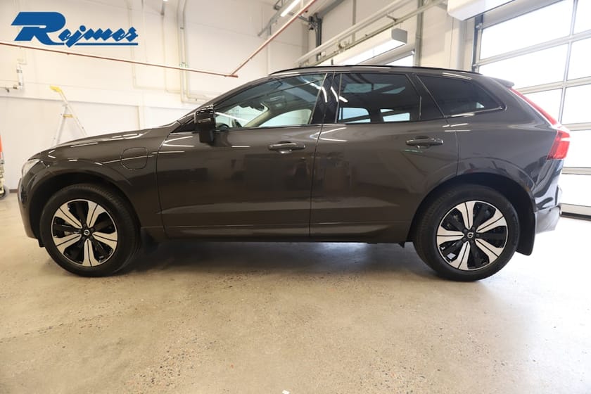 Bild 3 av Volvo XC60 T6 Plus Dark Nordic Edition