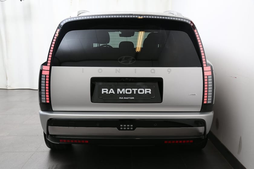 Bild 3 av Hyundai Ioniq 9 Performance AWD Calligraphy 7-sits *kampanj - 1st kvar
